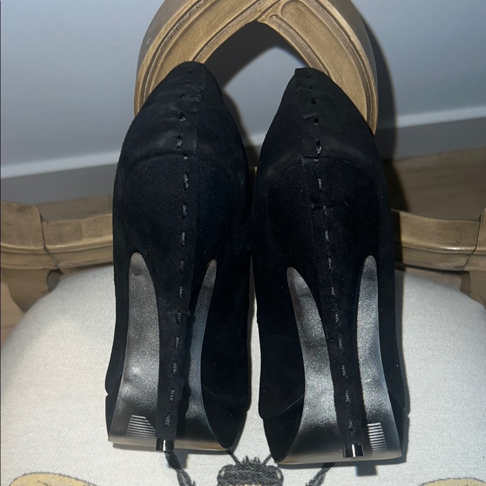 Steve Madden Black Stiletto Heels